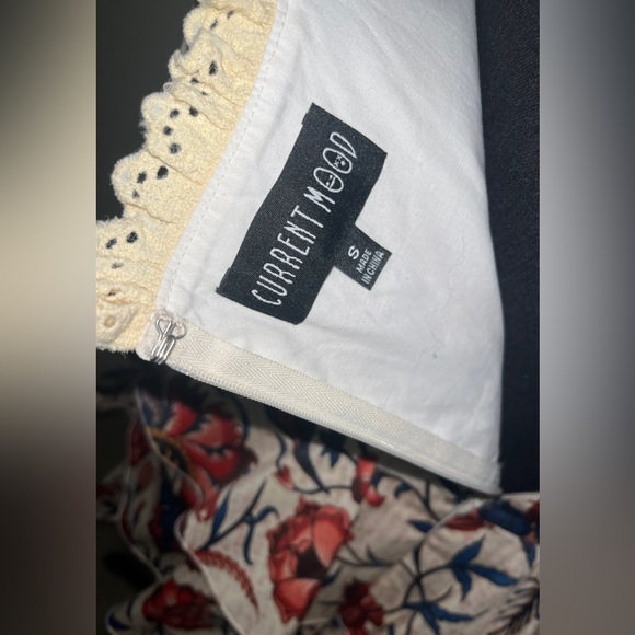 DOLLS KILL Bird Floral Puff Sleeve Layered Ruffled Dress - Picture 5 of 5